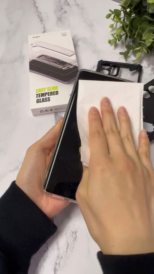 iPhone 15 Pro Max | Easy Slide Tempered Glass