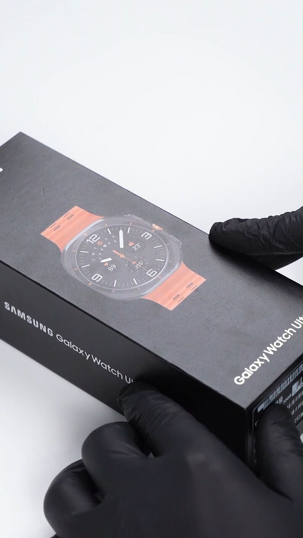 Galaxy Watch Ultra | Slim & Glass