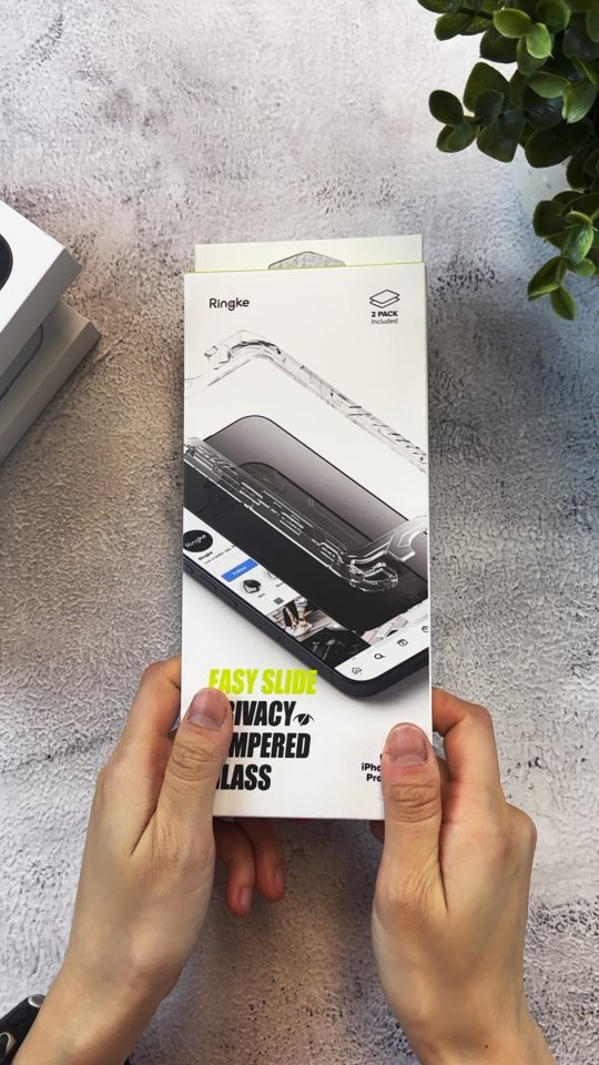 iPhone 16 Pro Max | Easy Slide Privacy Glass