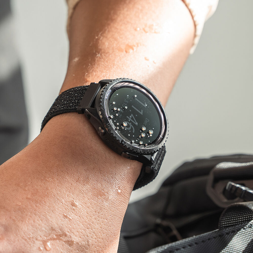 Forerunner 965 | Bezel Styling & Band