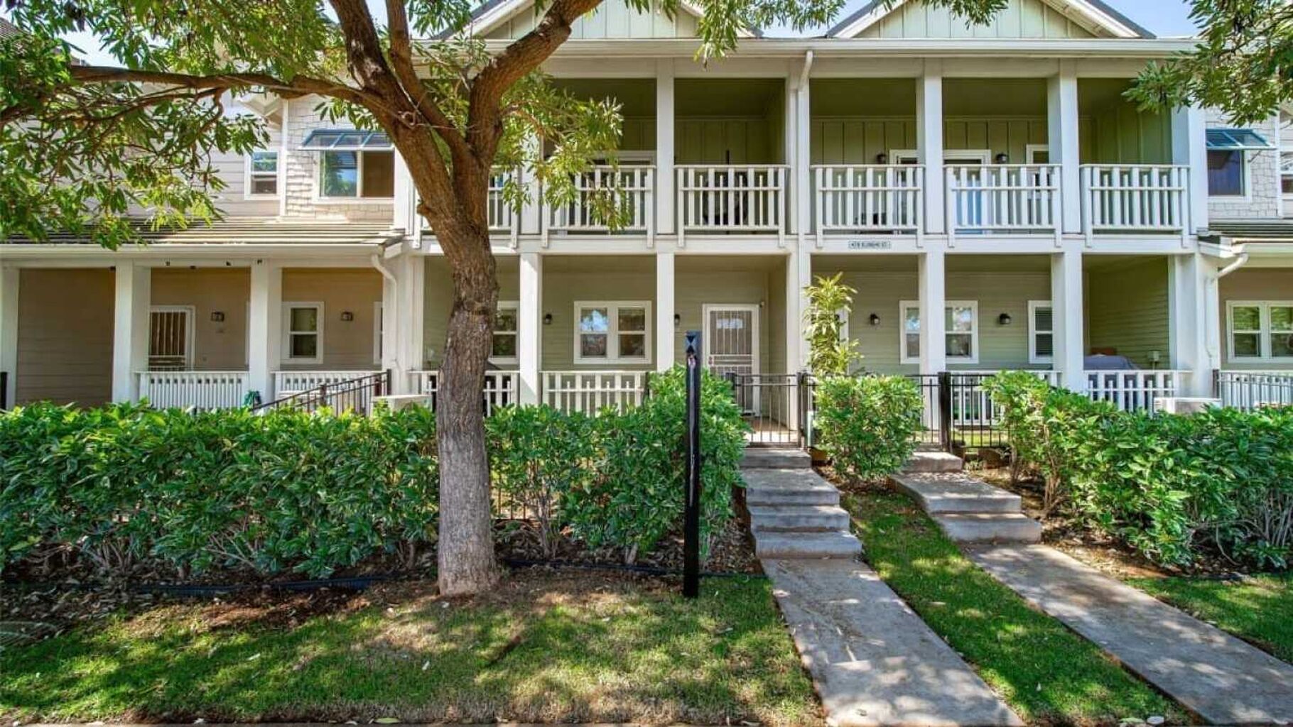 478 Kunehi Street #105, Kapolei, HI 96707