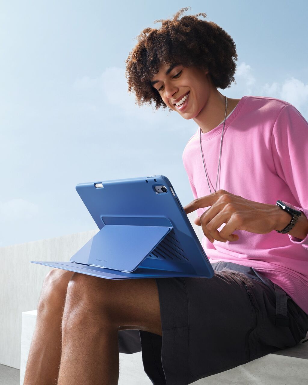 iPad 10/11 Flip Magnetic Case