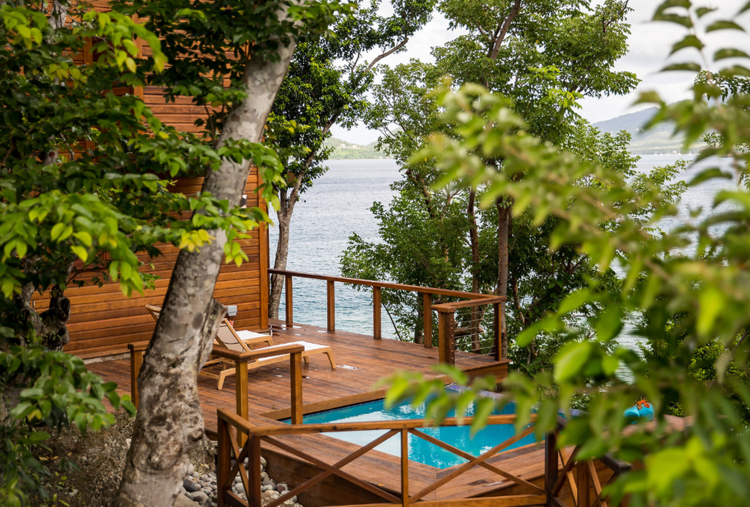 Summer By Nature &ndash; Secret Bay