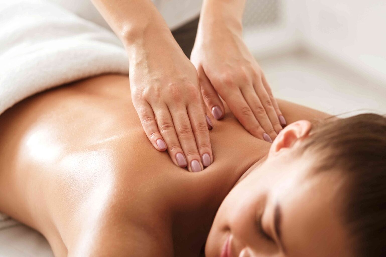 Spas & Massage Parlour