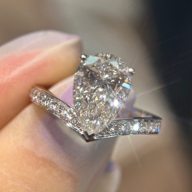 cHAUMET engagement ring