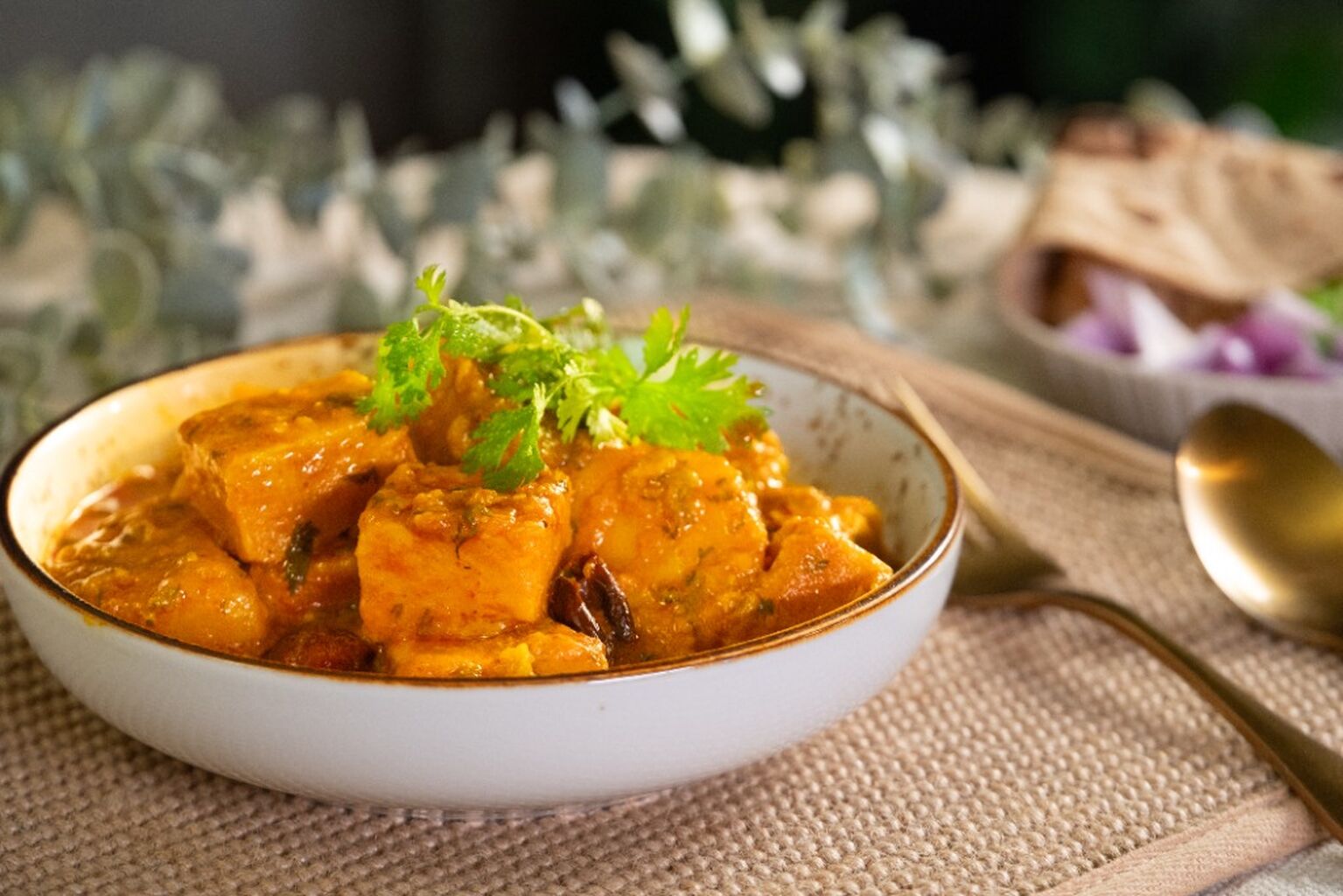 Aloo Besan Curry (Burmi style)