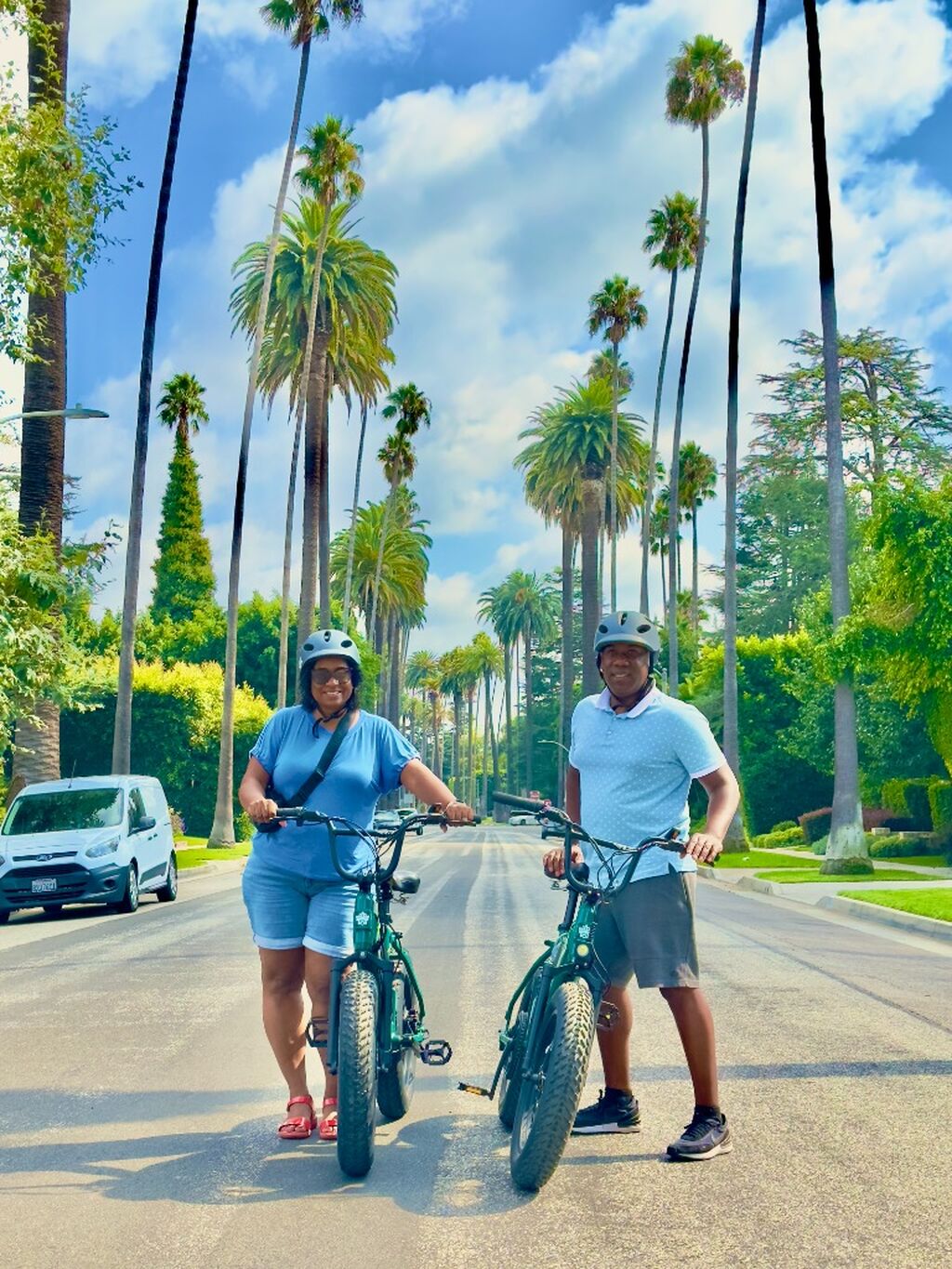 3-Hour Beverly Hills Tour & 5-Hour Hollywood Sign & Beverly Hills Tour - BOOK HERE