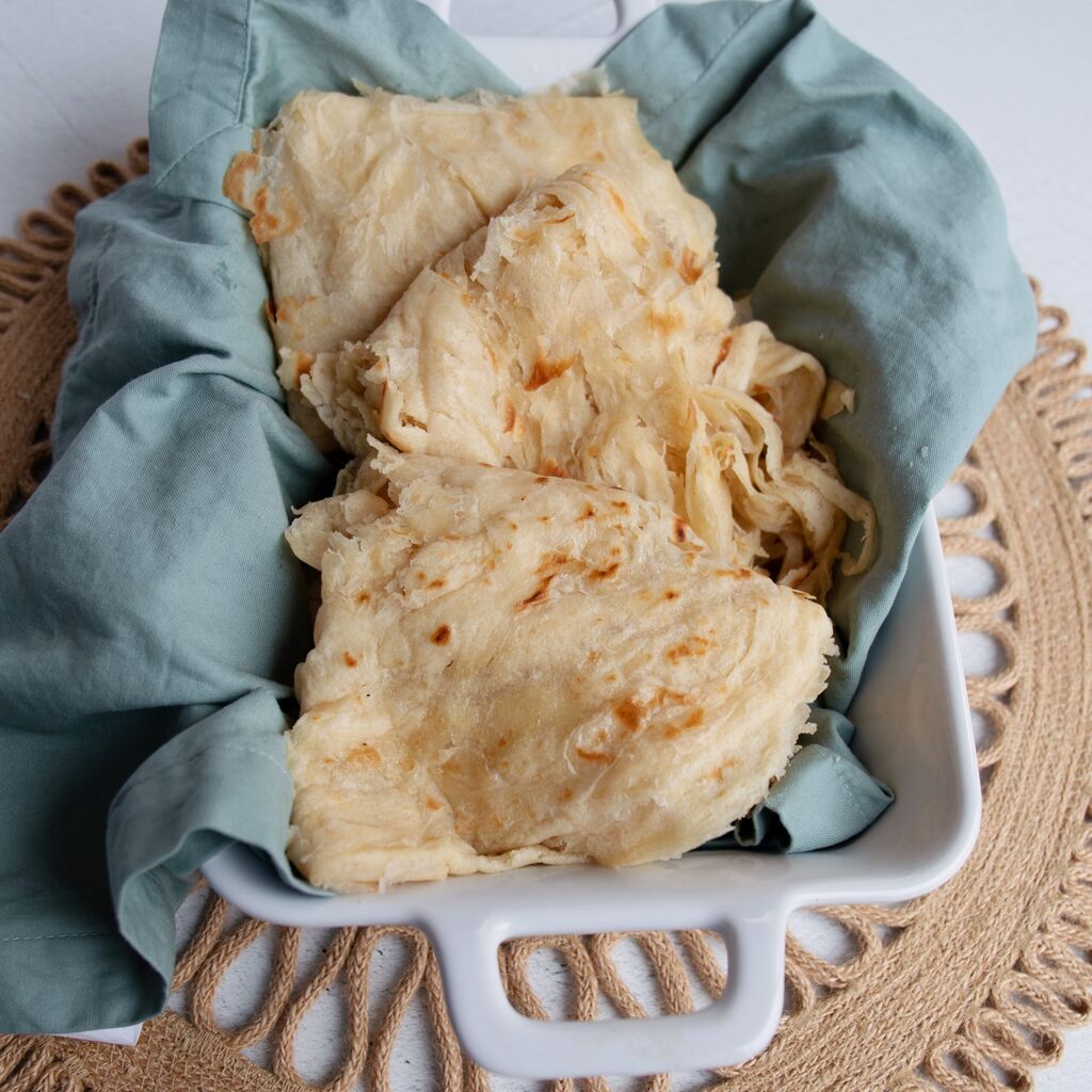 Easy Guyanese Oil Roti (Beginner Friendly Recipe)