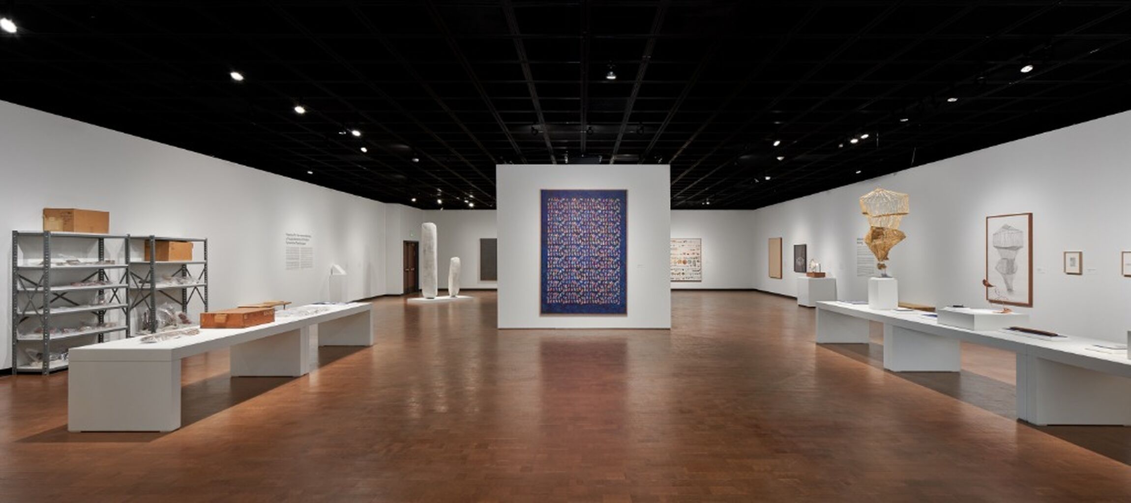 Virtual exhibition: "Gala Porras-Kim: The weight of a patina of time"
