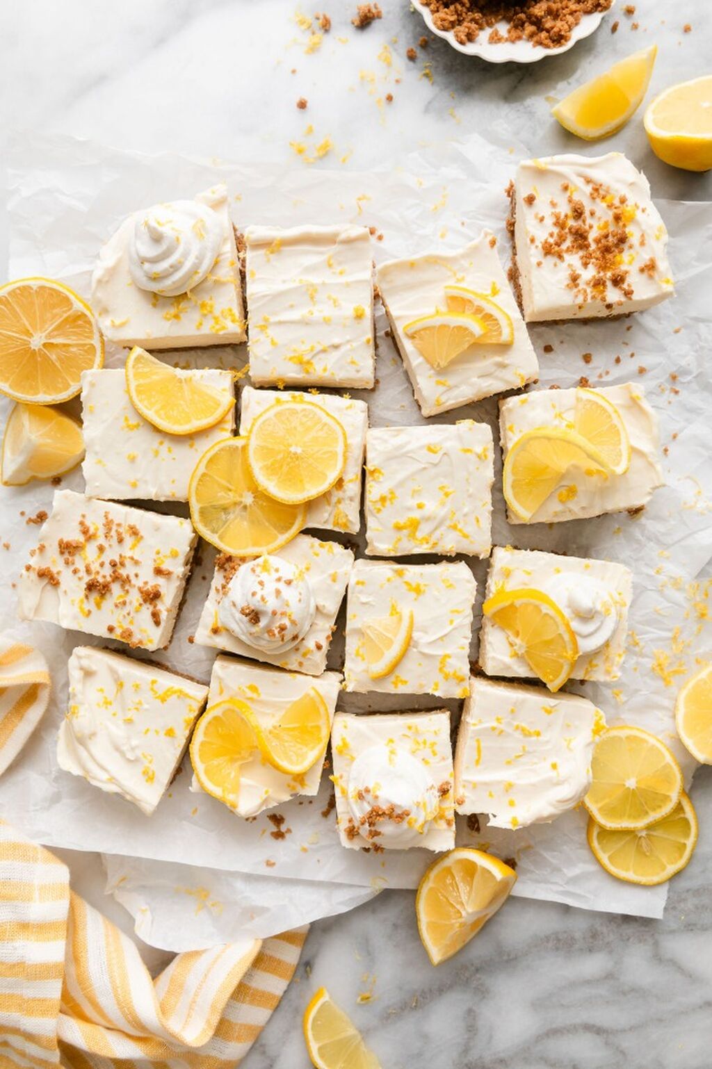 Lemon Cheesecake Bars