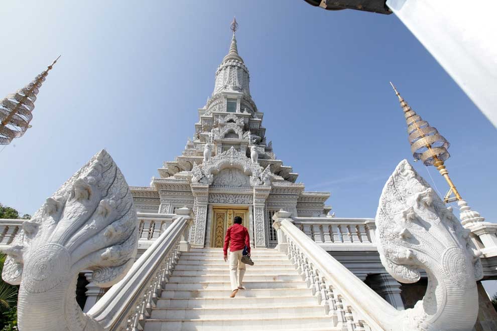 Oudong Mountain Full Day Tour 