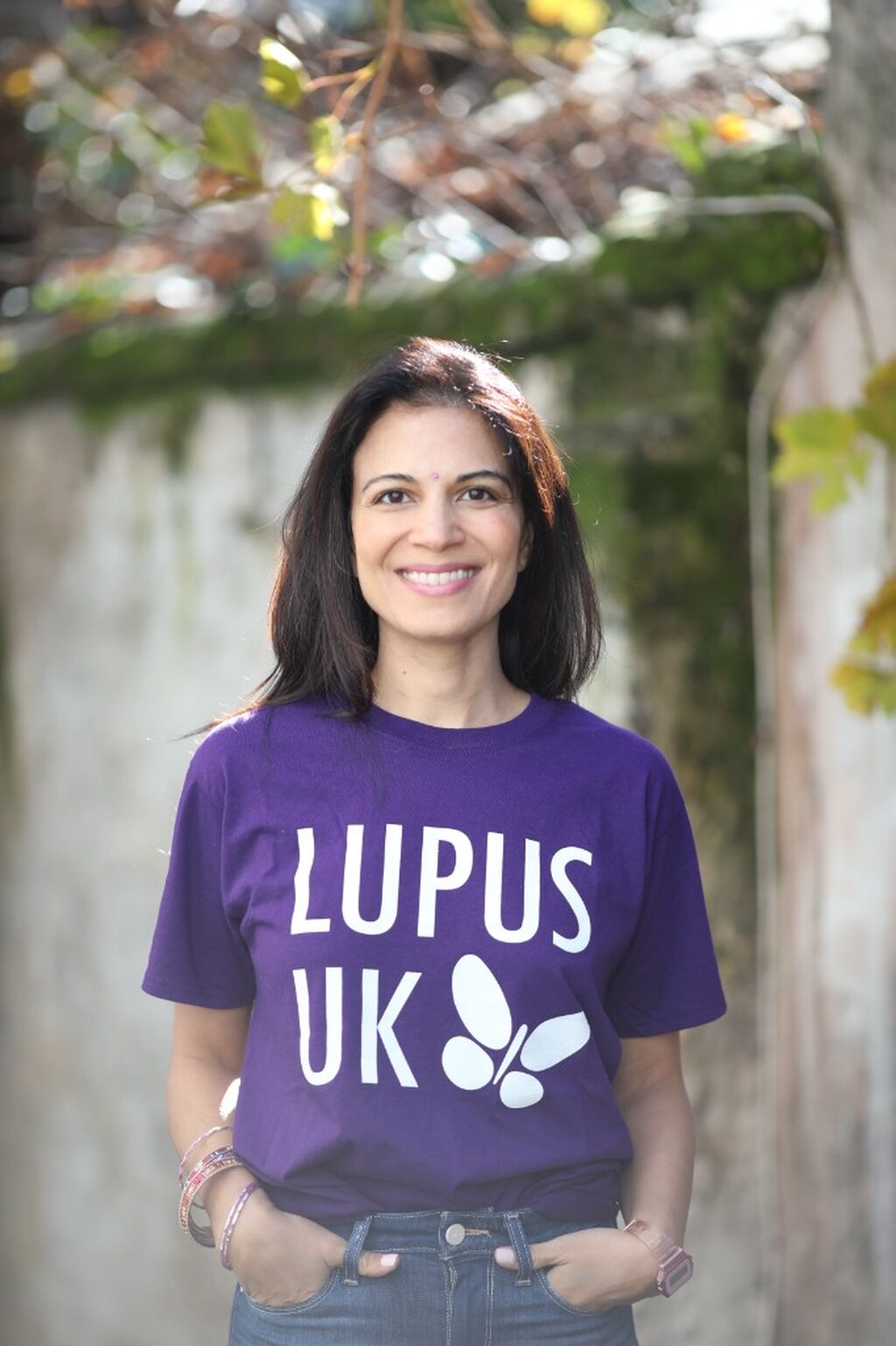 A Journey of Healing: Living with Lupus and Finding Strength Through Yoga by Komal Dadlani