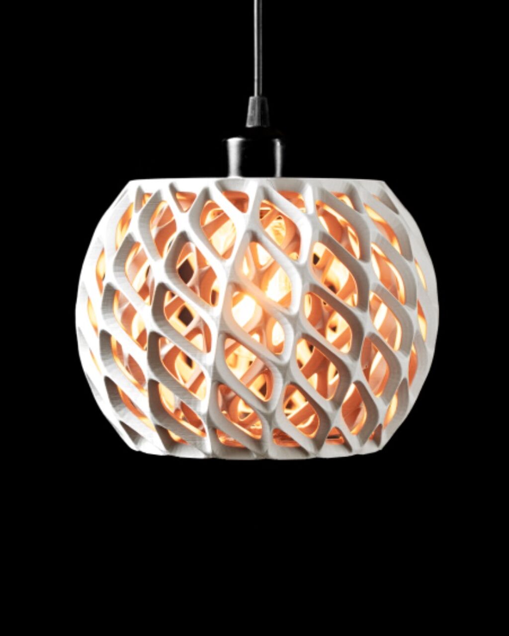 Loop Pendant Lamp