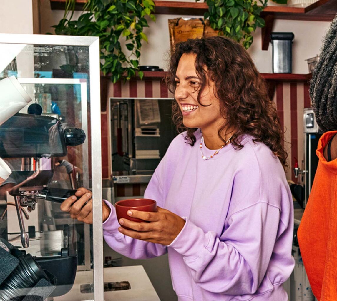 Tips for Running a Coffee Shop | DoorDash for Merchants